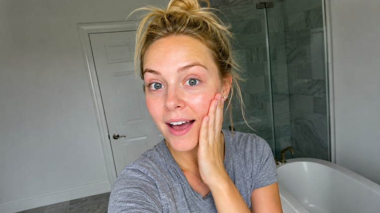 😴 “I Only Did Skincare While Half Asleep for 30 Days (Lazy Girl Method) — My Skin Has Never Been Better”